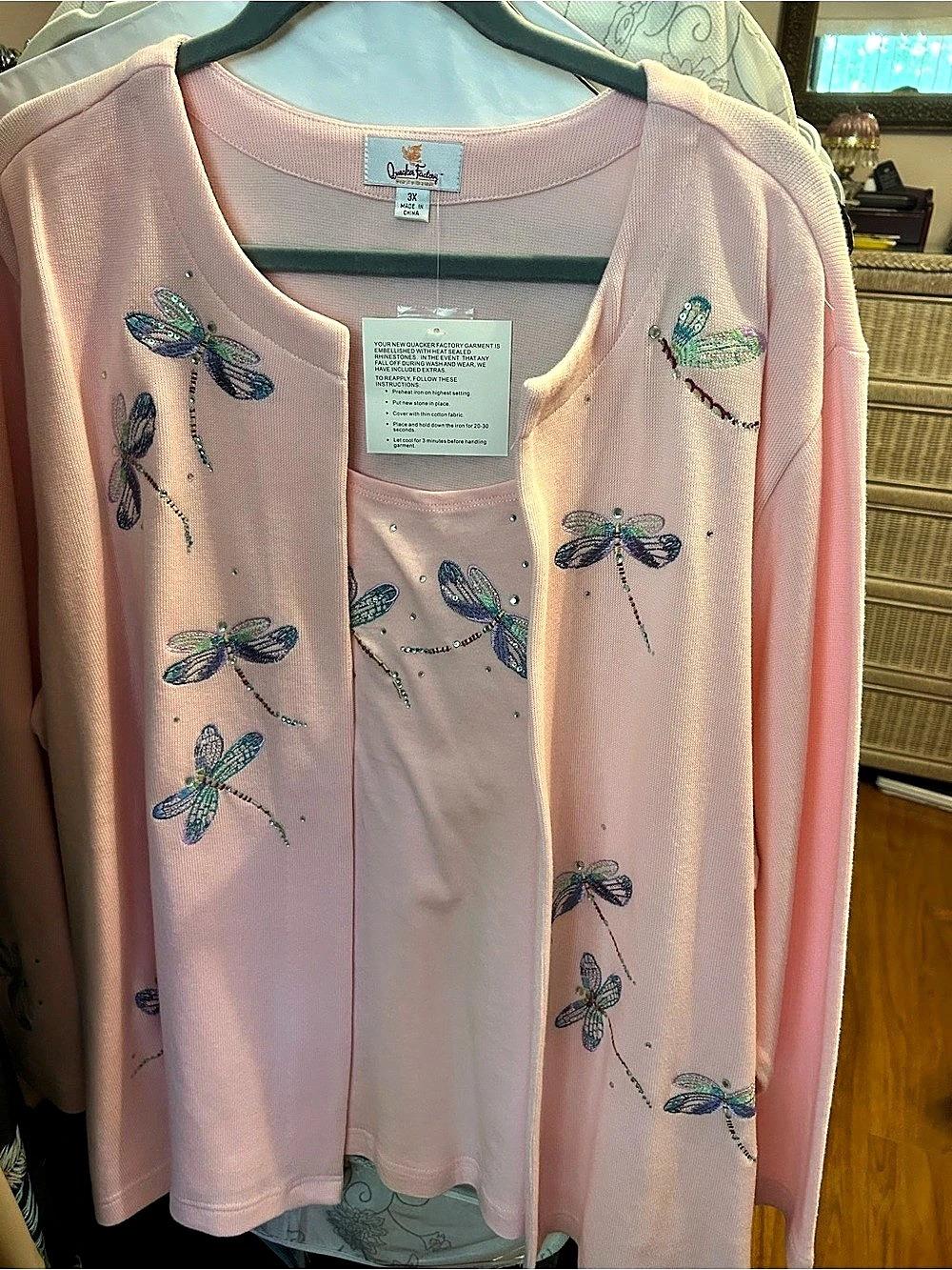 Natori Dragonfly Print Pink Blouse Size Medium